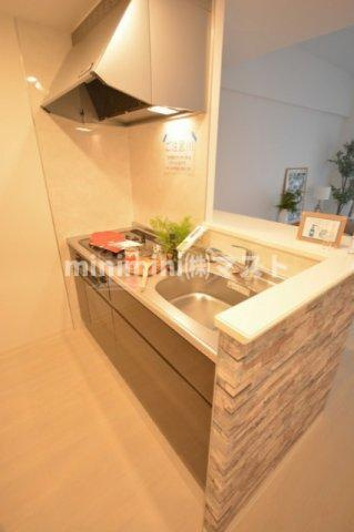 グランパシフィック花園Luxeのキッチン|※同マンション別間取り参考写真です