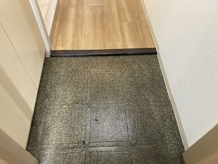 ライフステージヨシダの玄関