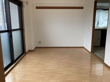 ライフステージヨシダの洋室