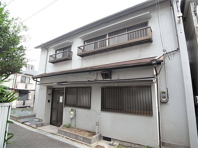 楠谷町貸家