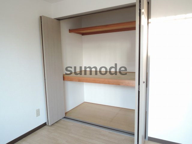 ヴィラージュ城北の収納
