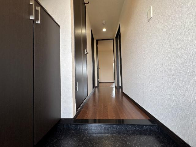 熊本市東区桜木５丁目のアパートのエントランス|玄関