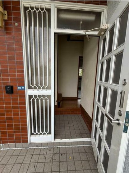 【玄関】 | 汲沢戸建