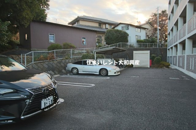 ベルテックスの駐車場