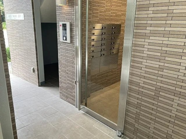 GREEN SQUARE 志木のエントランス