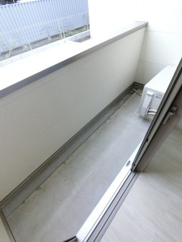 ジーメゾン千葉浜野クオリのバルコニー