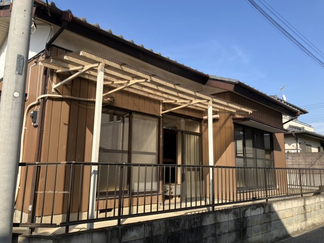 毒島一戸建の外観