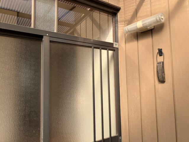 毒島一戸建の玄関