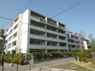 パーク・ハイム芦屋呉川町の外観