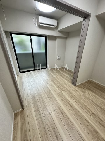 ARCOBALENO KITA-AYASEの居間・リビング