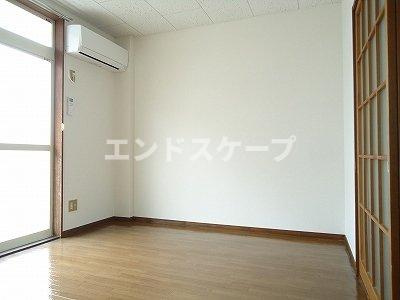 ベルメゾンの居間・リビング|高崎、前橋のお部屋探しはエンドスケープまで！お客様の理想お聞かせ下さい♪