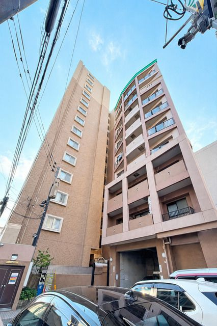 ＲＥＳＴＥＬ　ＨＡＫＡＴＡ（レステルハカタ）の外観