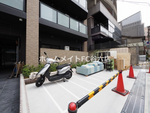 【駐車場】 | BADGE大道