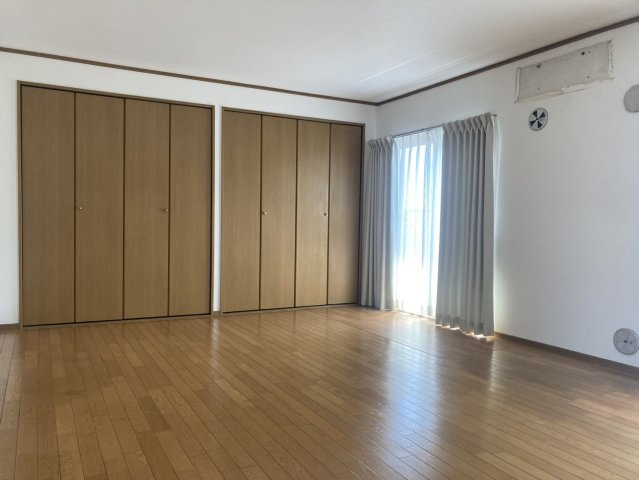 【居間・リビング】の画像