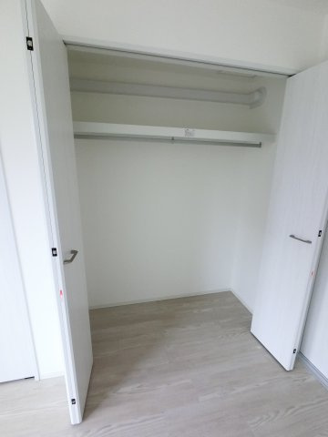 ジーメゾン千葉村田町ヘルミ の収納