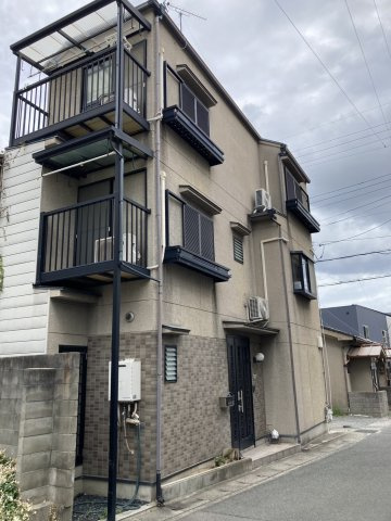 川島滑樋町貸家の外観