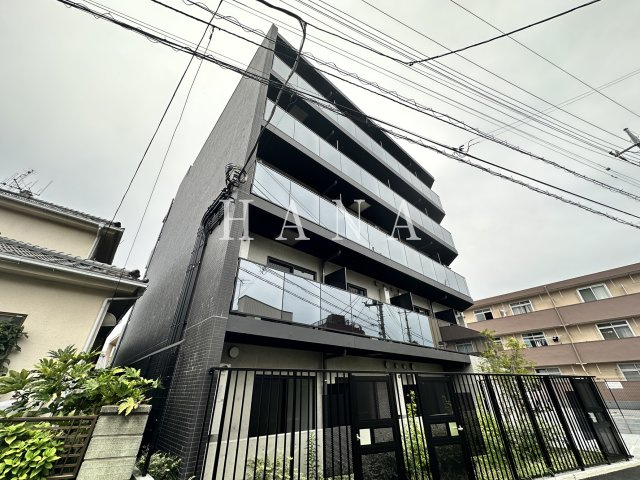 ARCOBALENO KITA-AYASEの外観
