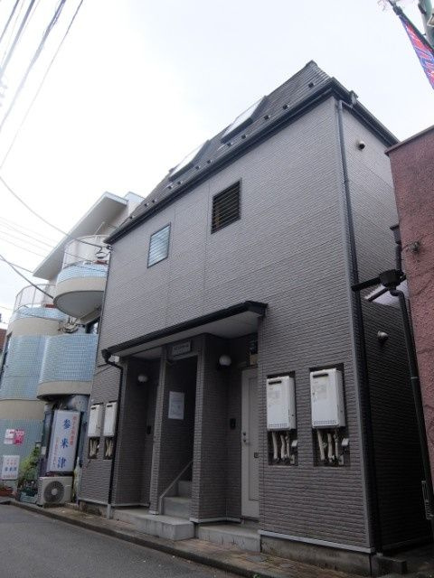 メゾンドロームの外観