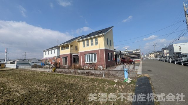 ６６５６３　大垣市東町1丁目中古住宅の外観
