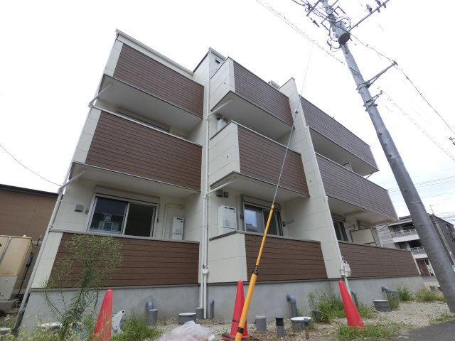 ジーメゾン千葉村田町ヘルミ の外観