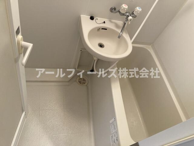 ヴェリーニ東松戸の浴室