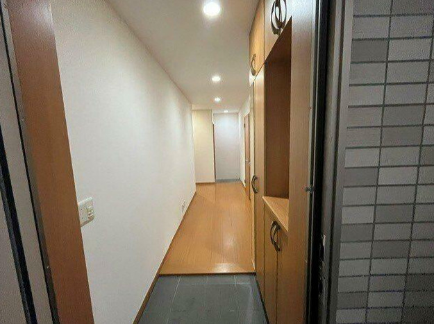 シャテーヌⅡの玄関