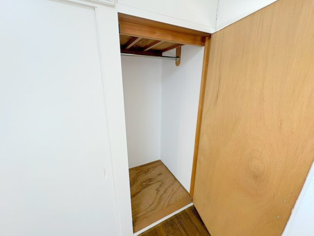 御殿山2丁目貸家の収納|大きなものも収納できそうです