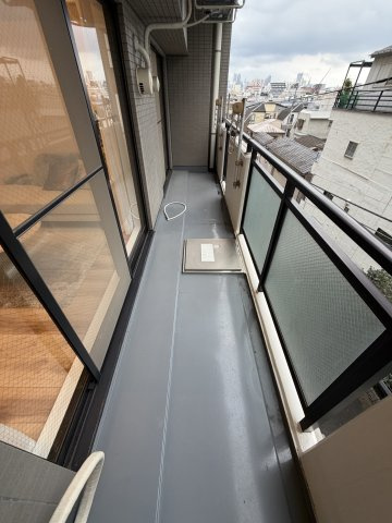 杉並区高円寺南４丁目の中古マンションのバルコニー