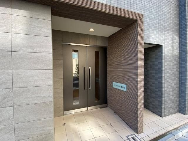 セナリオフォルム錦糸町のエントランス