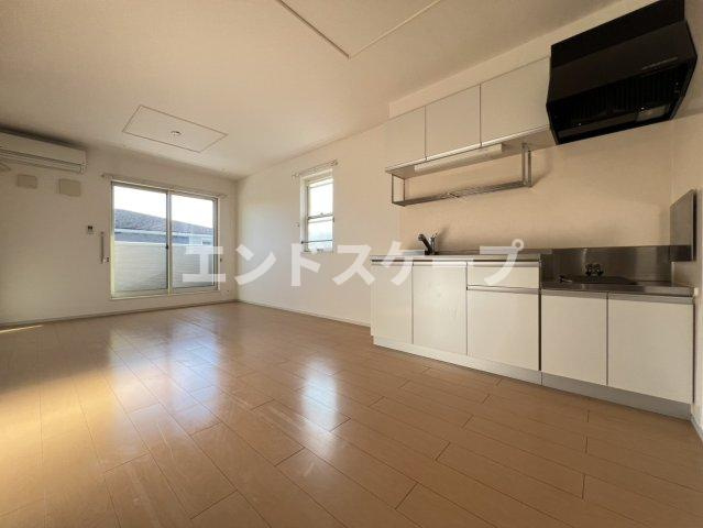 ロンドベルＢの居間・リビング|高崎、前橋のお部屋探しはエンドスケープまで！お客様の理想お聞かせ下さい♪