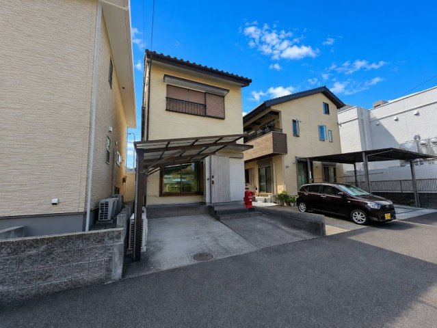 売中古戸建　焼津市小川新町５丁目の前面道路含む現地写真