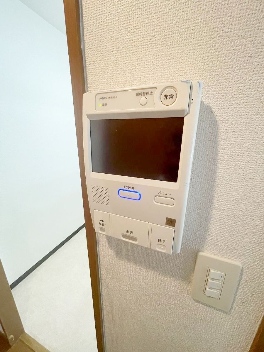 ヴィルヌーブ東戸塚プレジールの玄関