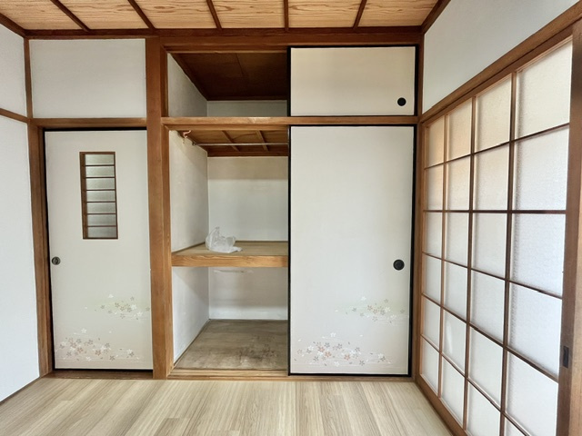 河内長野市喜多町貸家の収納