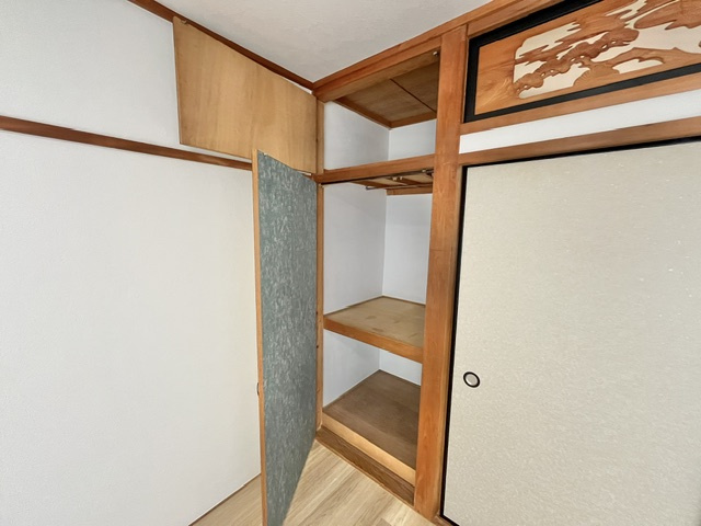 河内長野市喜多町貸家の収納