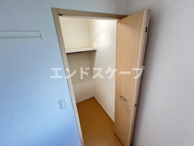 メゾン　フローラＢの収納|高崎、前橋のお部屋探しはエンドスケープまで！お客様の理想お聞かせ下さい♪