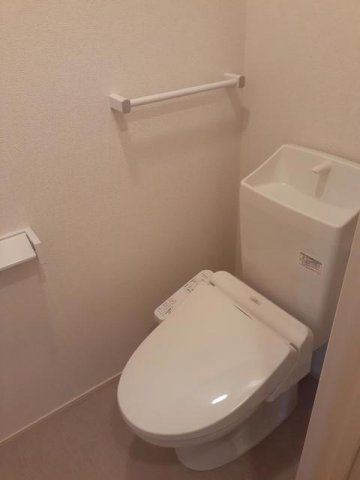 アルカンシェルⅤのトイレ|落ち着いたトイレです