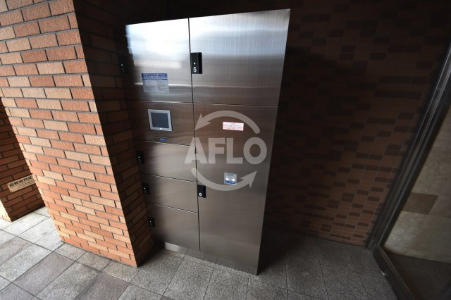 サムティ阿波座Lussoの設備|サムティ阿波座Lusso　宅配ボックス