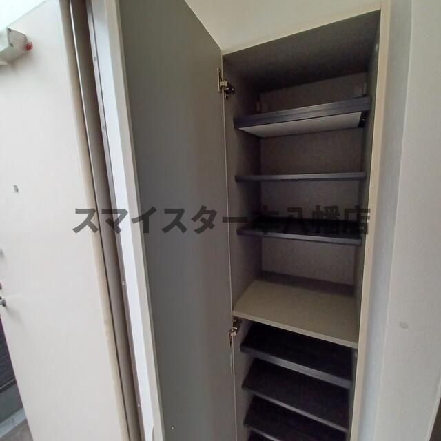 ｒｅｏ’ｓ稲毛０２の玄関