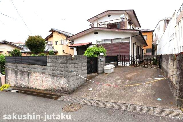 大和田　売地の外観|大和田　売地（古家あり）約70坪の整形地　第一種低層住居専用地域　60％/150％