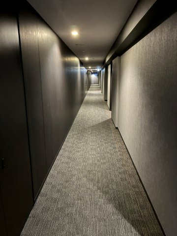 シティタワー大阪本町の内装|空調も完備された内廊下
