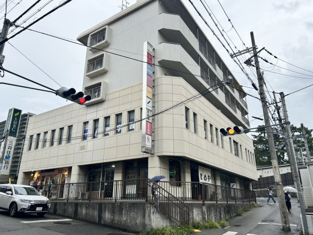 夙川第１ビルの外観