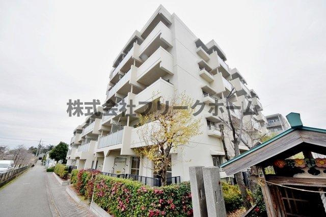 小金井市梶野町４丁目の賃貸マンションの外観