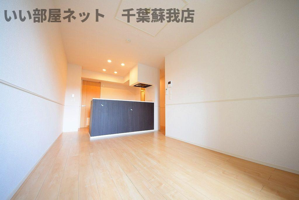 プリマヴェーラ伍番館の居間・リビング