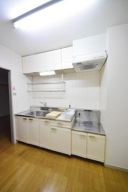 小金井市中町３丁目の賃貸マンションのキッチン