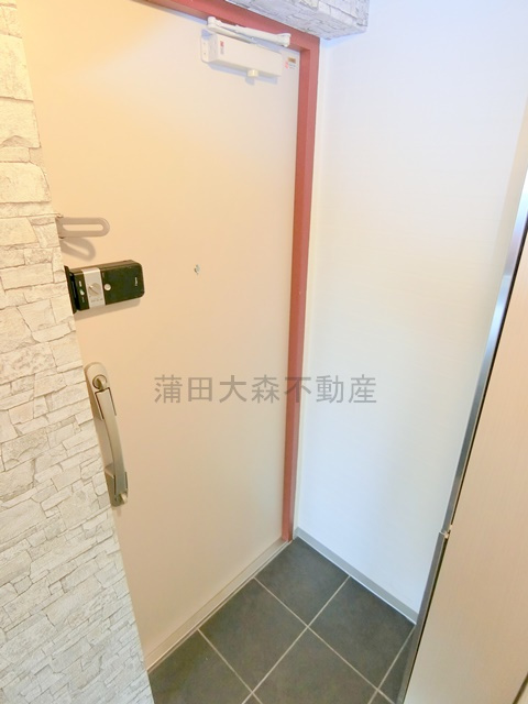 アーバネージュ西蒲田の玄関