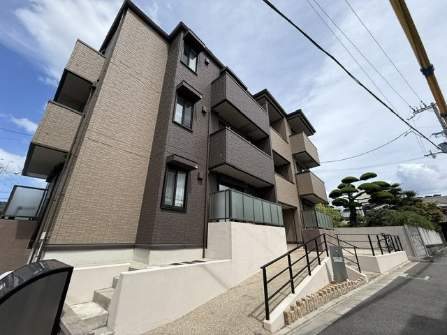 アルページュ