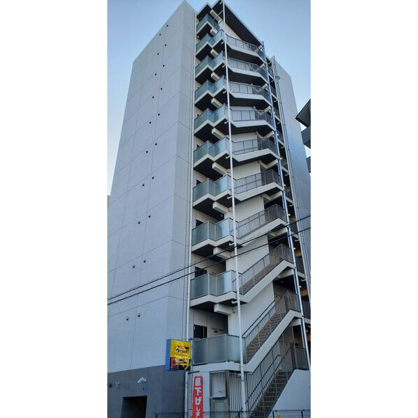 THE RESIDENCE Sの外観