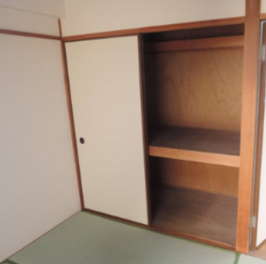三高・徳丸スカイハイツの収納