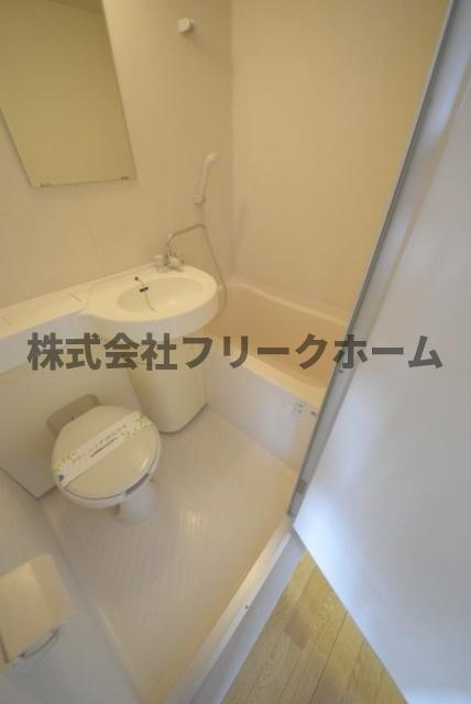 チェリーコート武蔵小金井の浴室