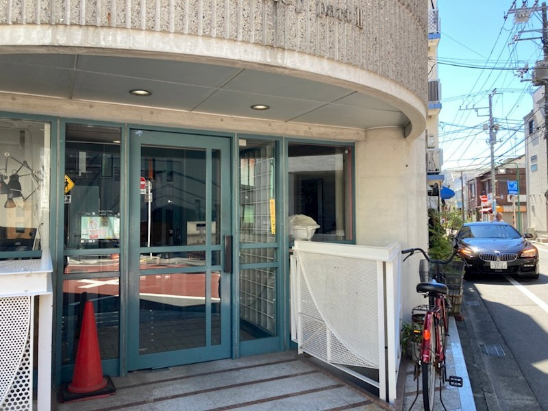 スターバレーⅡ のエントランス